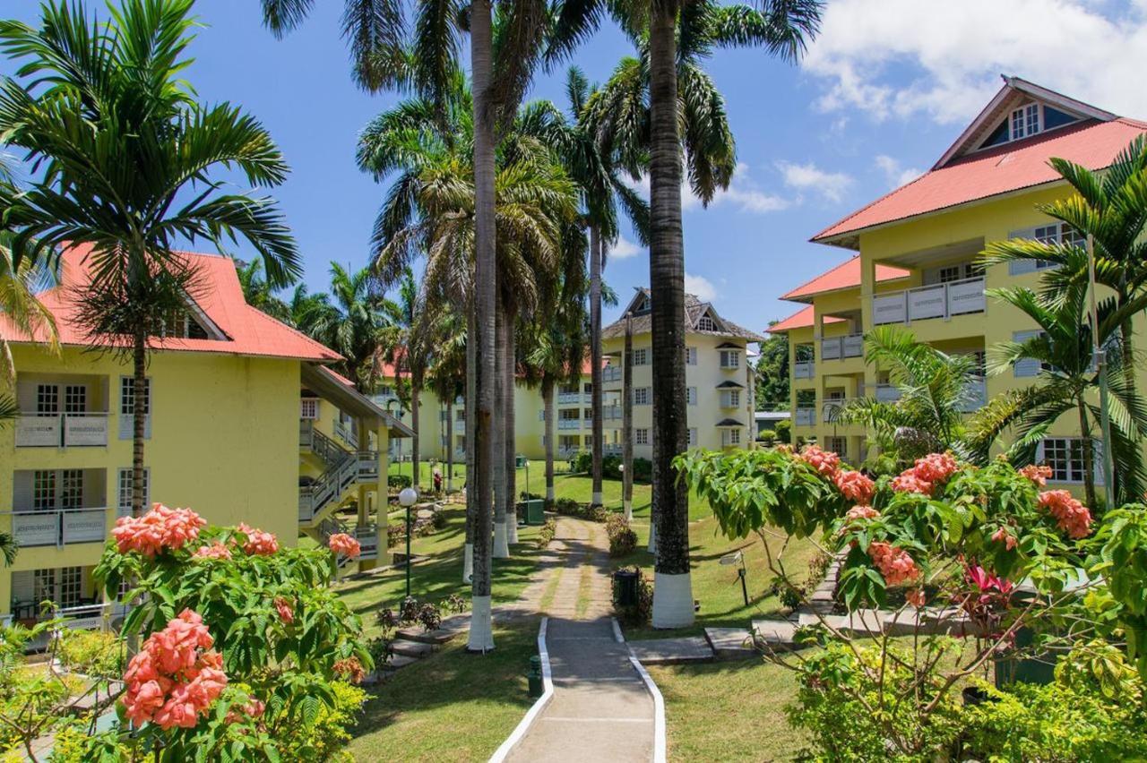 Ferienwohnung E 20 Mystic Ridge Ocho Rios Exterior foto